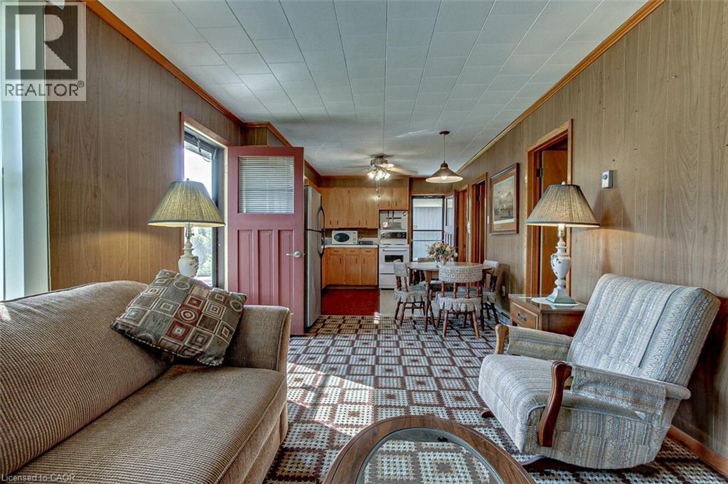 12 WILLOW Avenue - 10