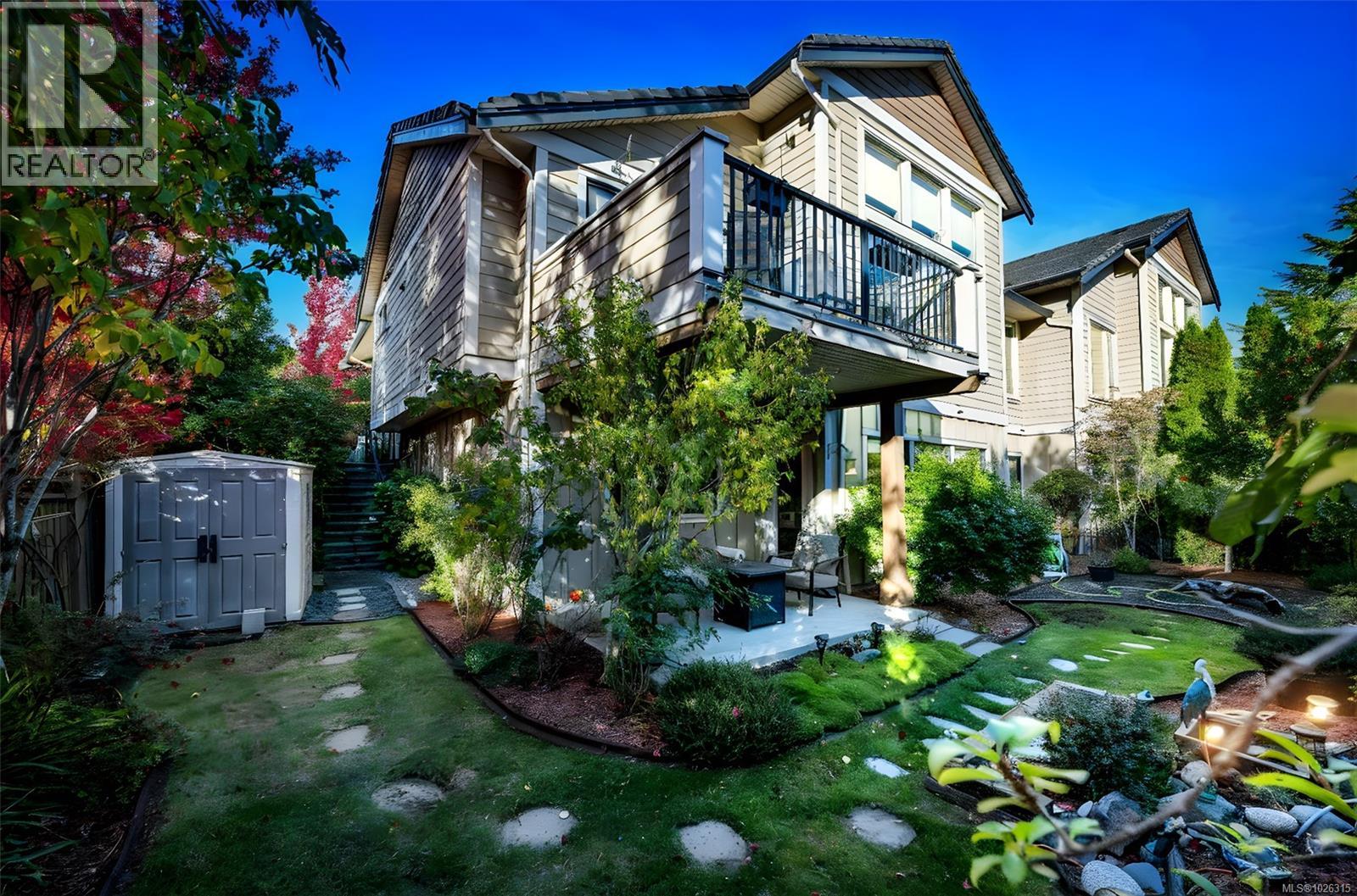 1 630 Brookside Rd, Colwood