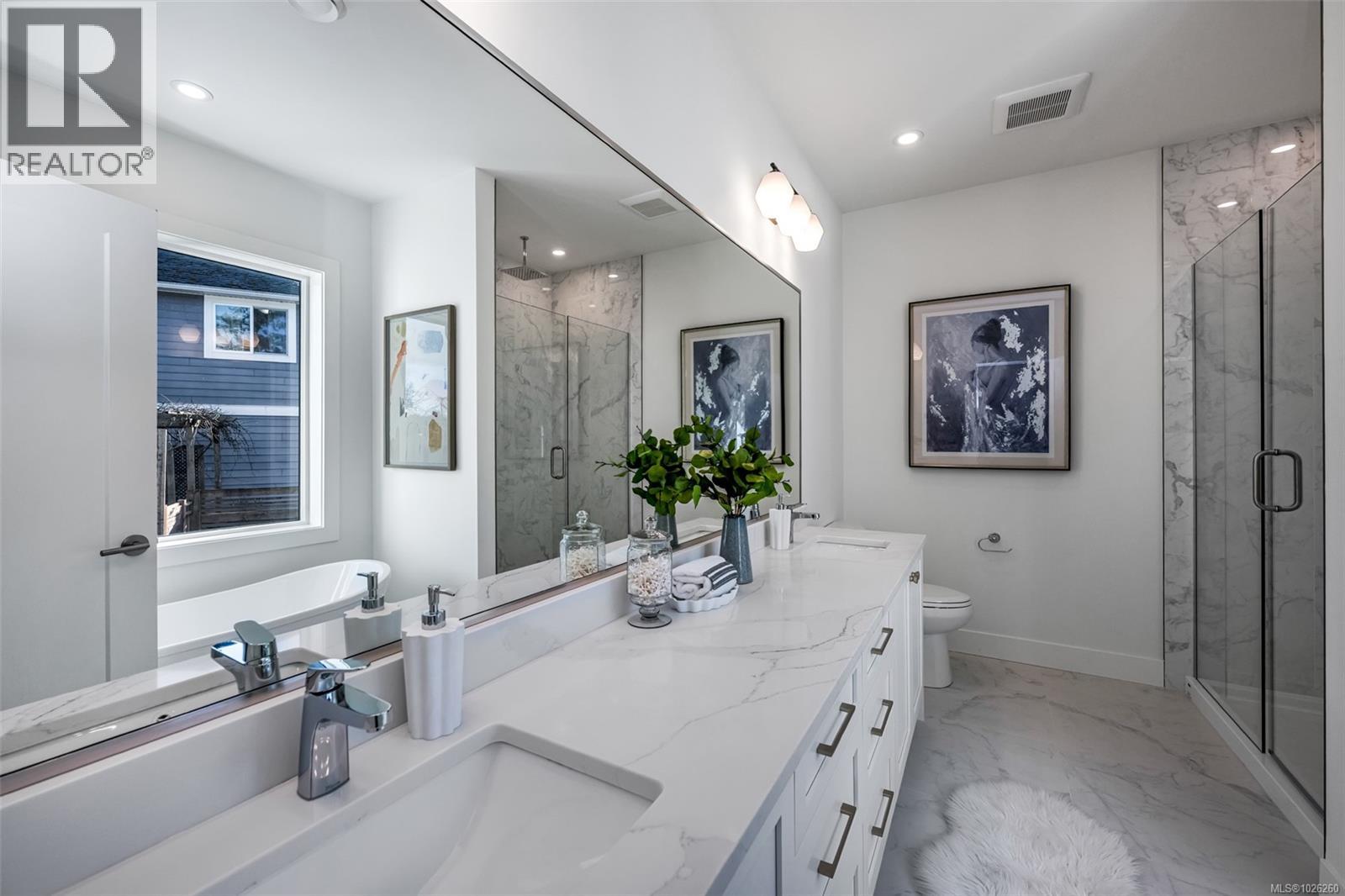  654 Wisteria Ridge, Langford