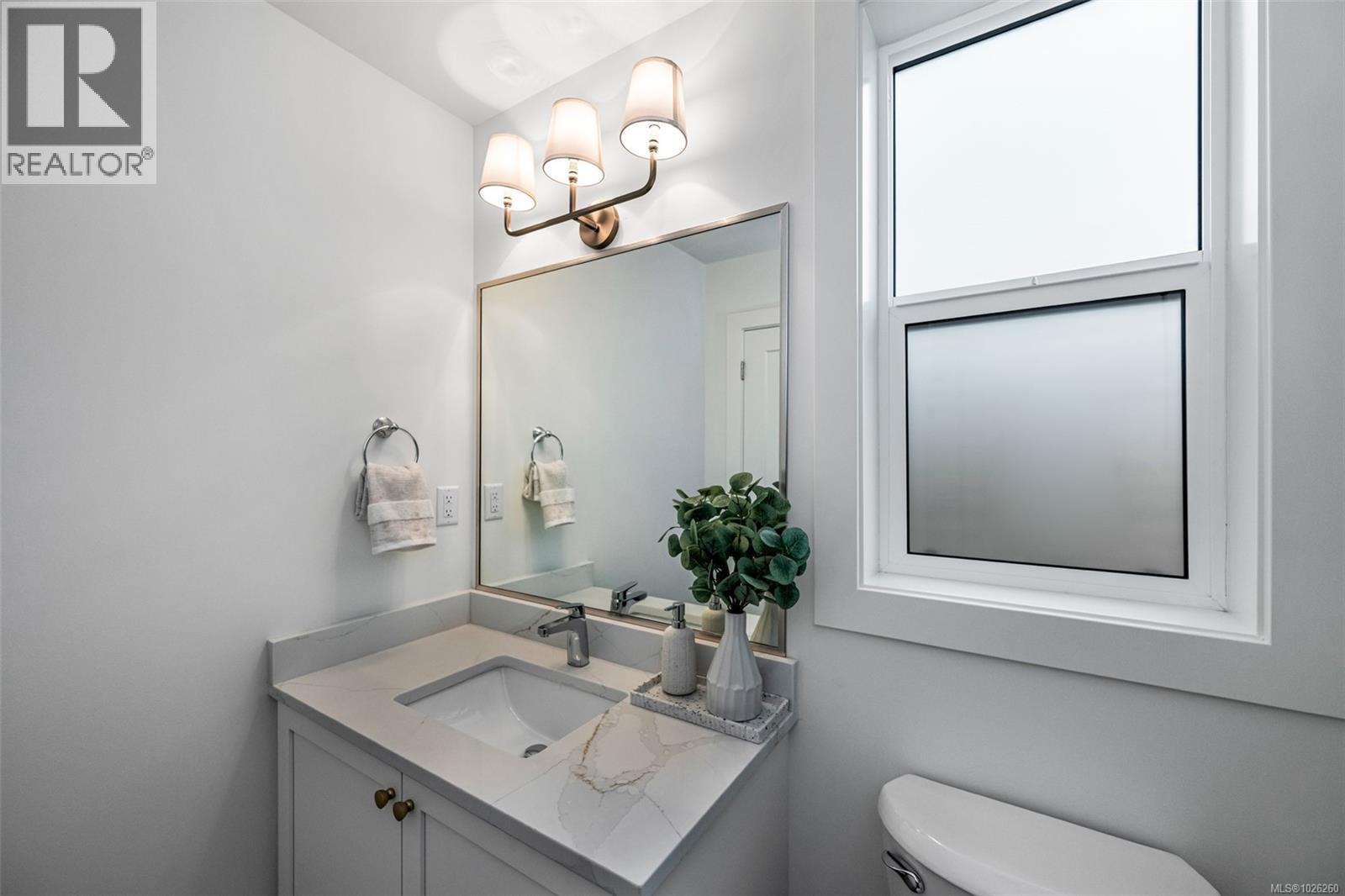  654 Wisteria Ridge, Langford