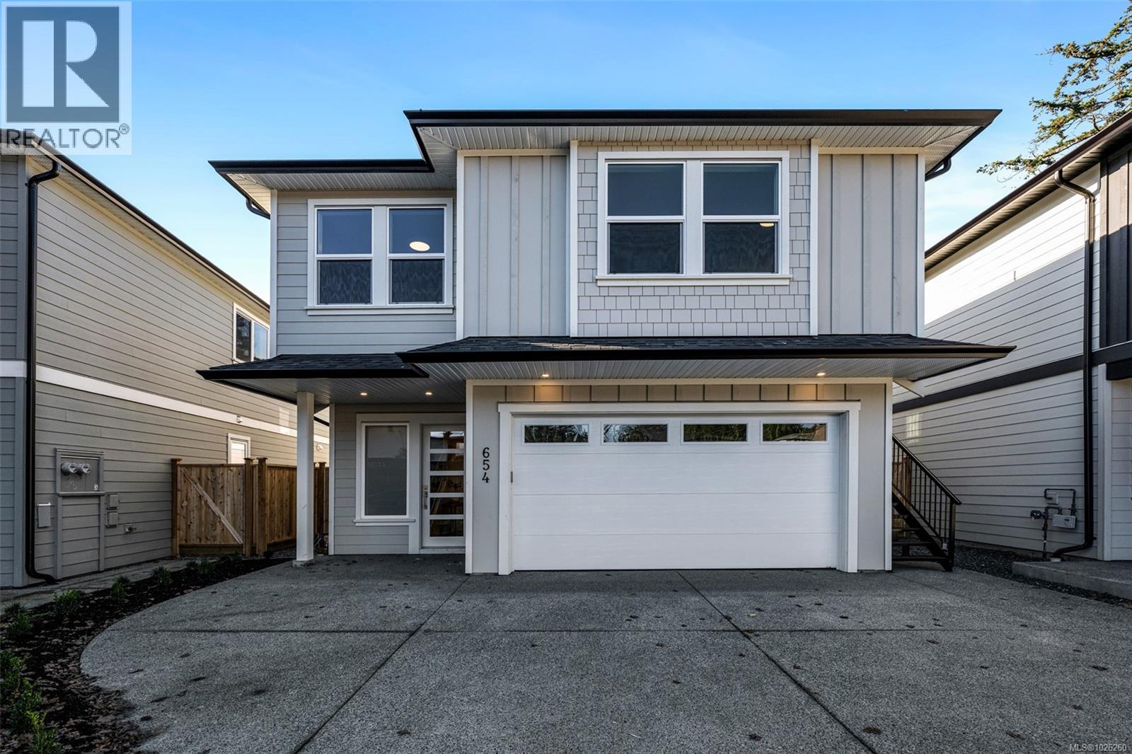  654 Wisteria Ridge, Langford