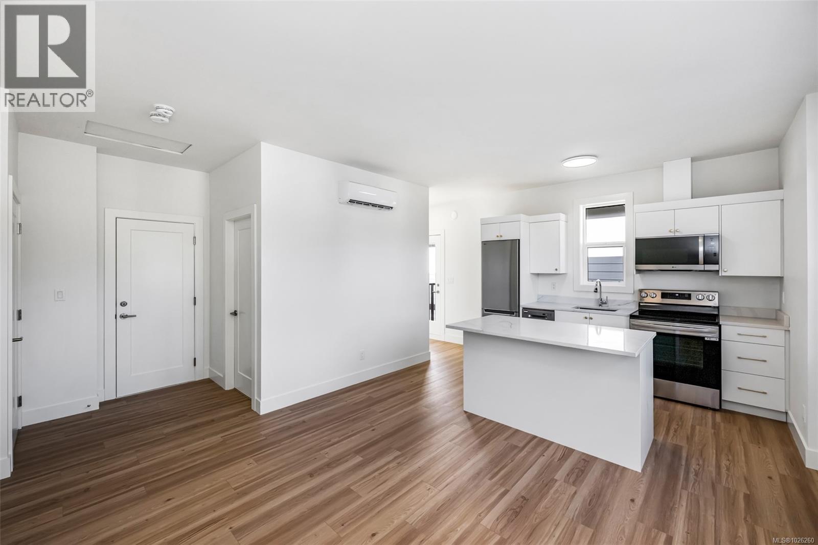  654 Wisteria Ridge, Langford