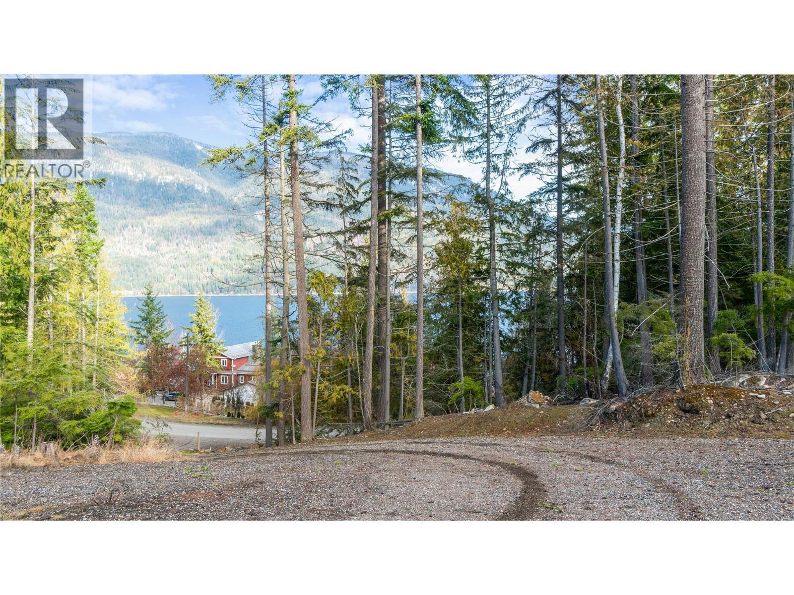 6226 Armstrong Road - Photo 5 of 44, Eagle Bay, British Columbia