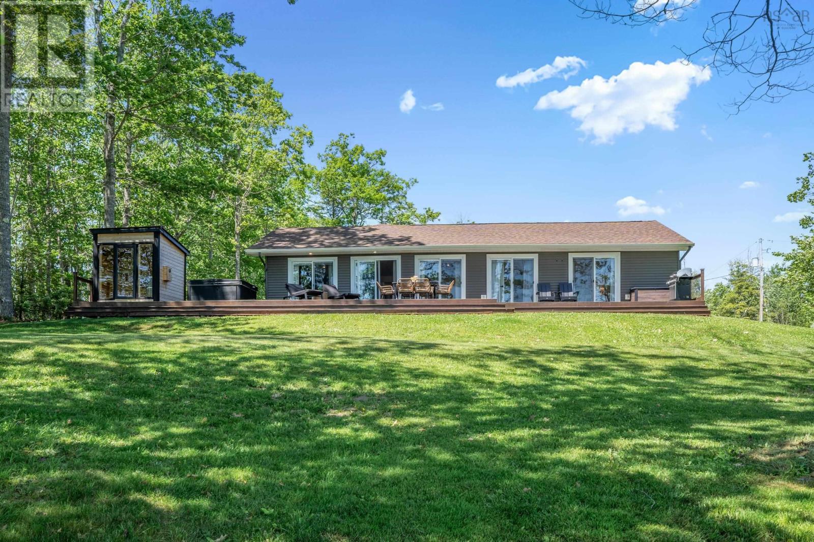 Property 34 of 35 of 40 Martins Point Road