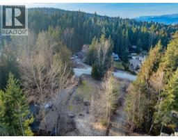 2486 Centennial Drive, Blind Bay, BC V0E1H1 Photo 9
