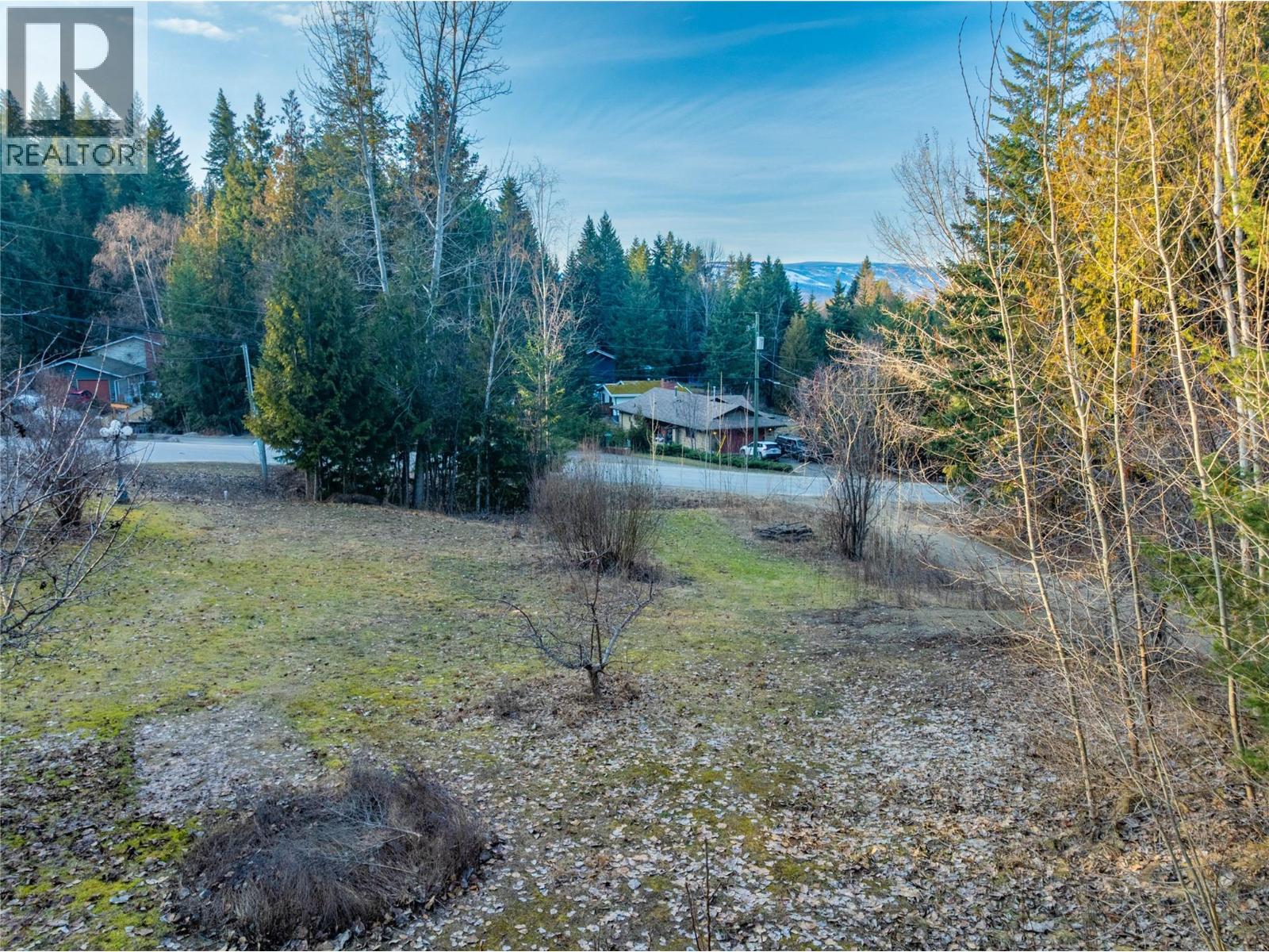  2486 Centennial Drive, Blind Bay