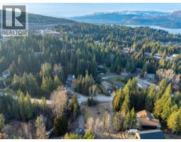 2486 Centennial Drive, Blind Bay, BC V0E1H1 Photo 11