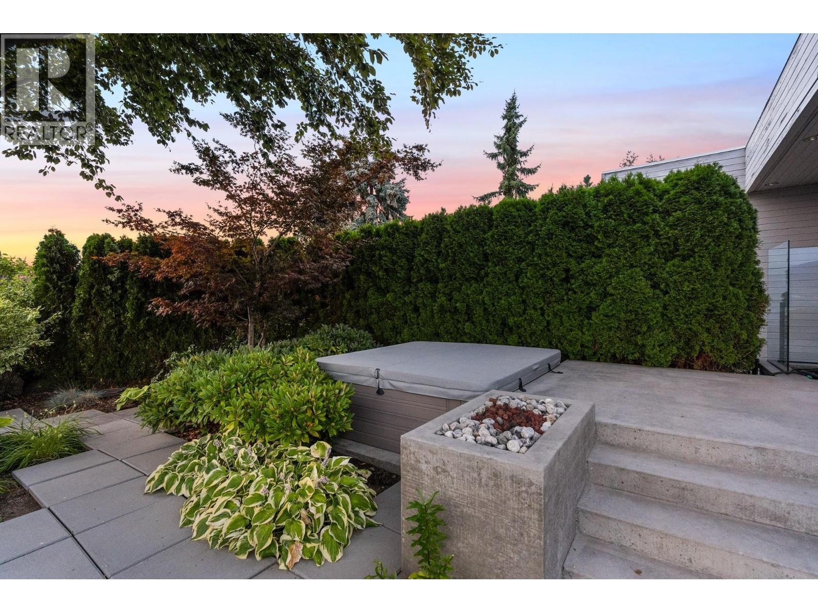 1030 King Drive, Naramata