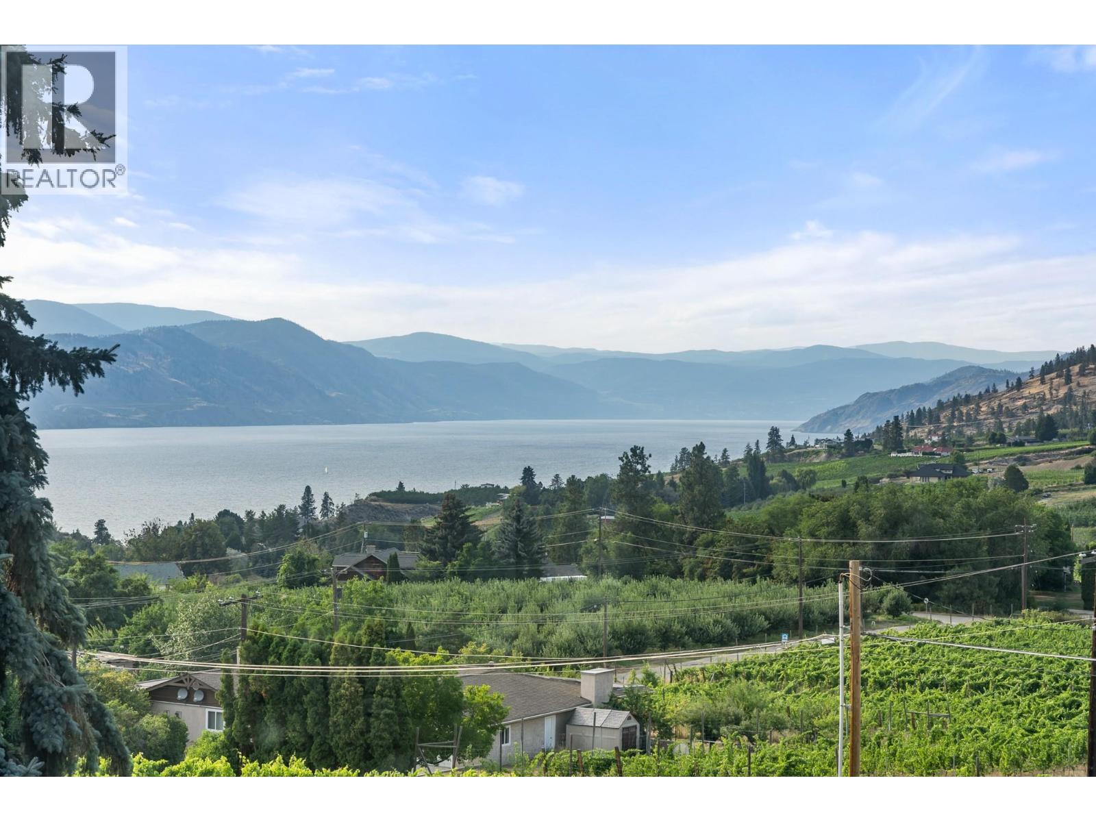 1030 King Drive, Naramata