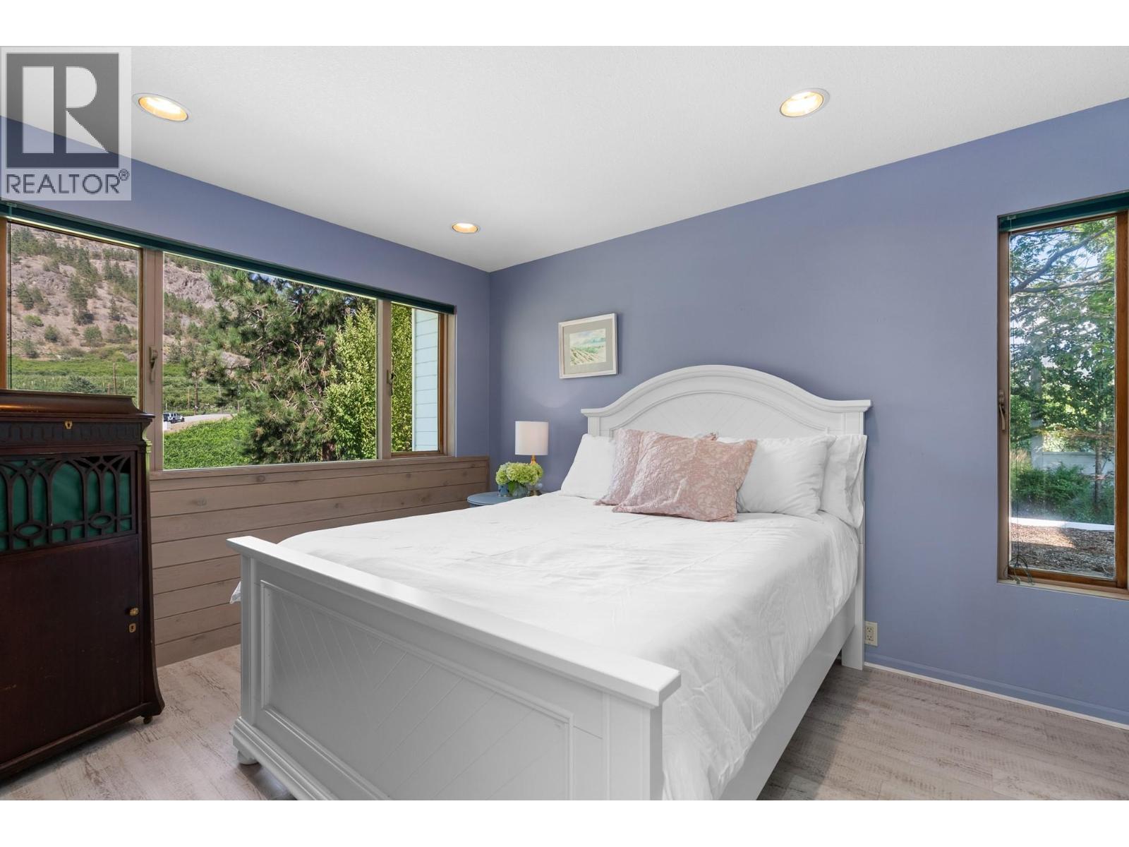 1030 King Drive, Naramata