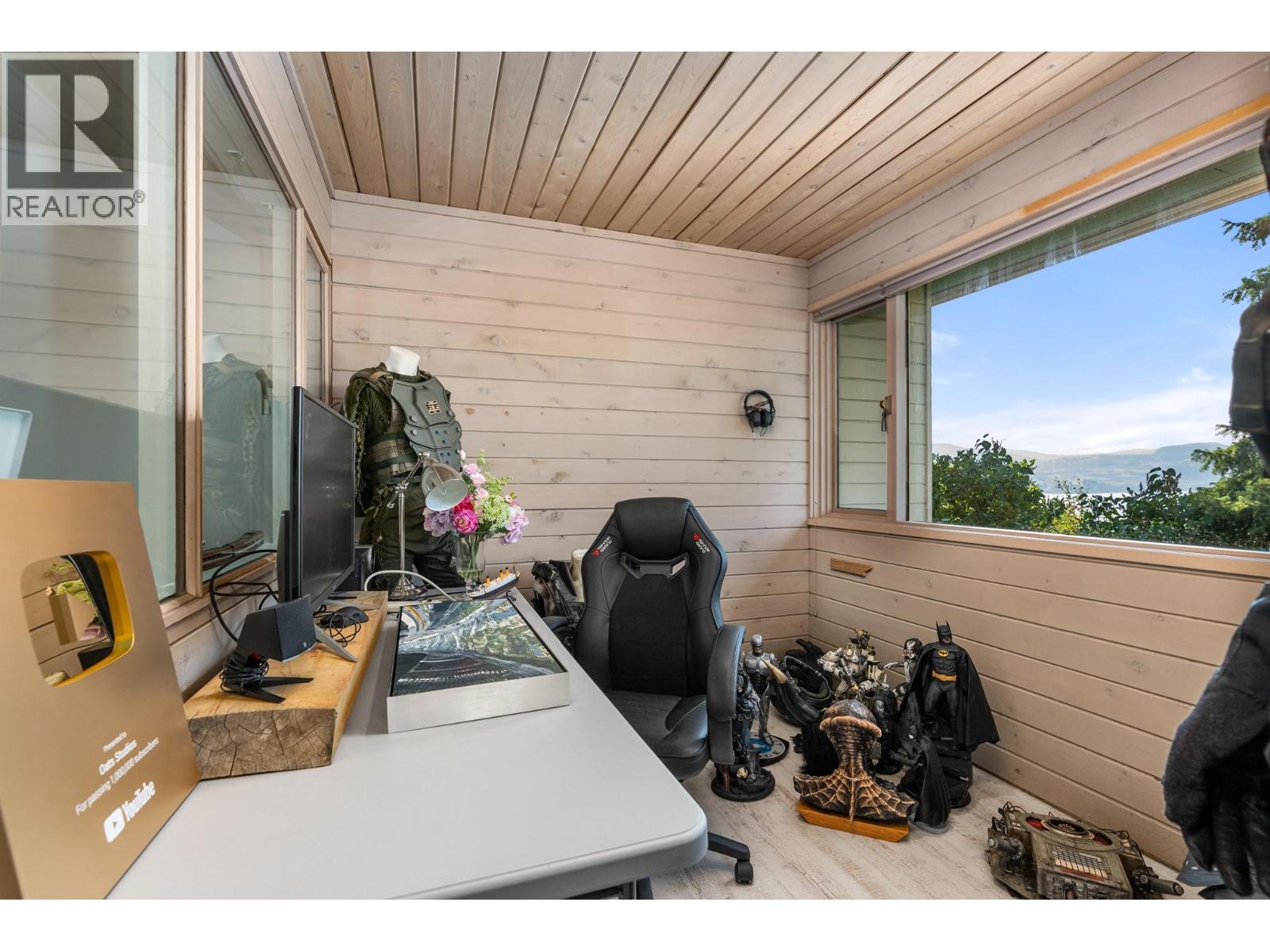 1030 King Drive, Naramata