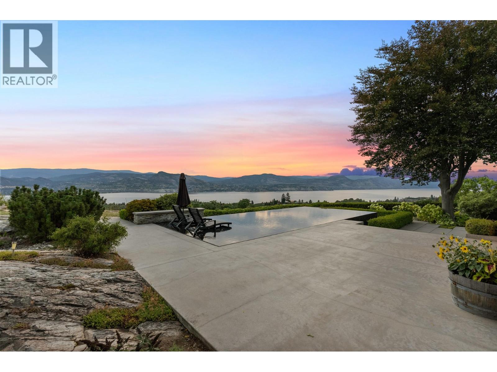 1030 King Drive, Naramata