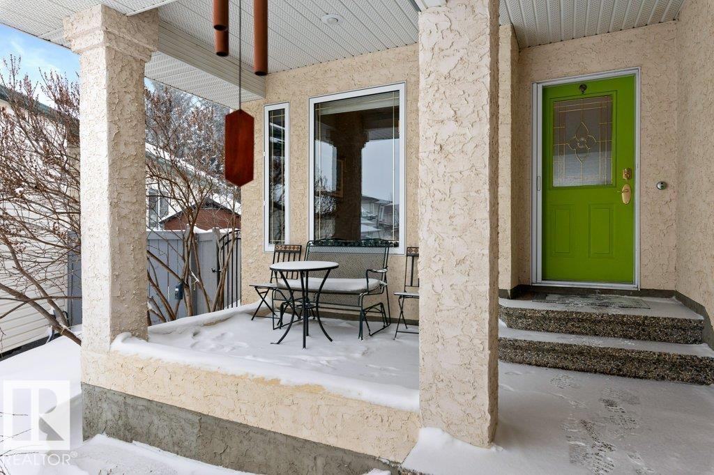 8 OSBORNE CL, St. Albert