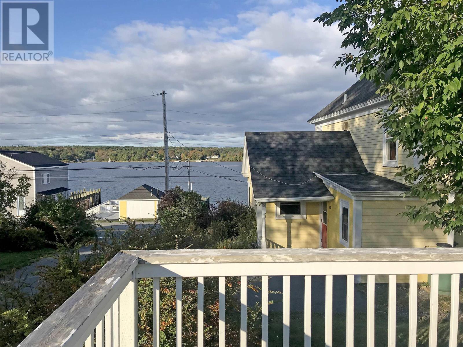 Property 27 of 36 of 9114 3 Highway, 997 Main St Mahone Bay