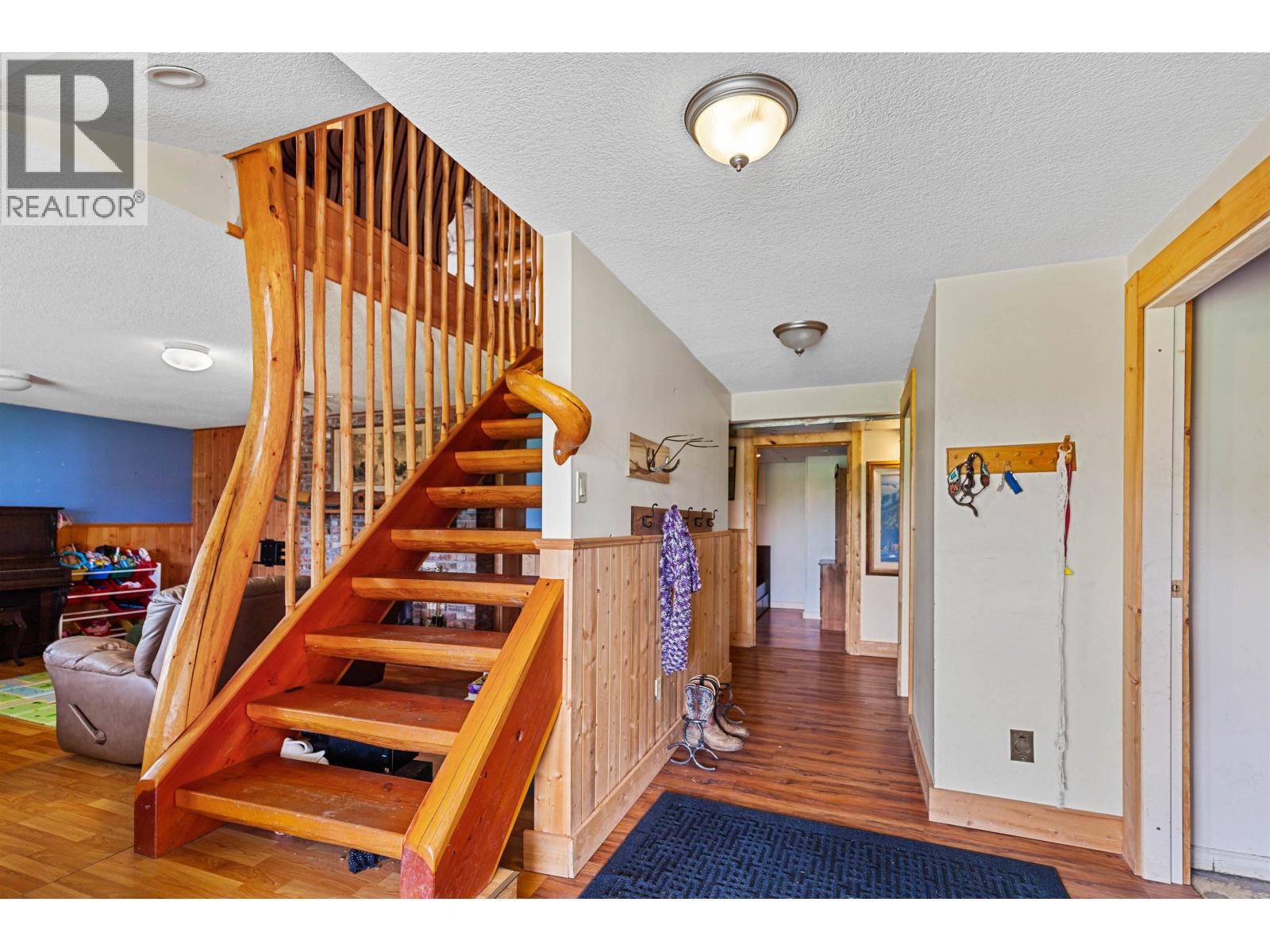 11020 SALMON VALLEY ROAD - 8