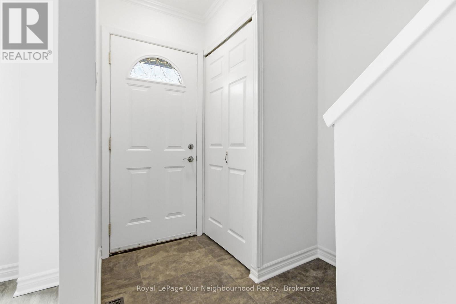 226 Highview Unit 70 photo 5