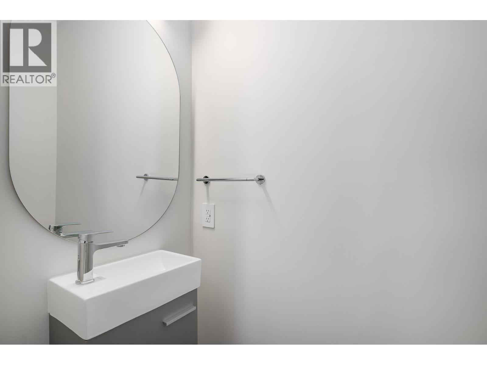 3425 Hilltown Drive Unit# 2, Kelowna