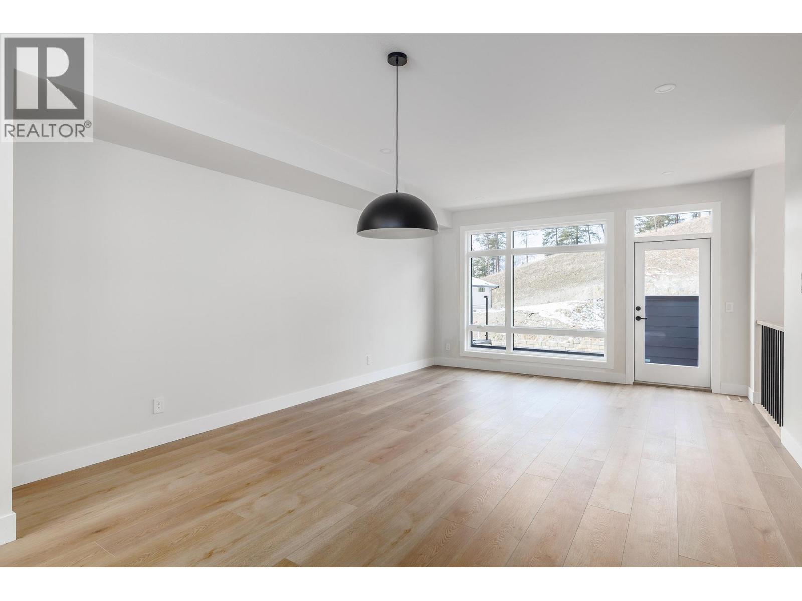 3425 Hilltown Drive Unit# 2, Kelowna