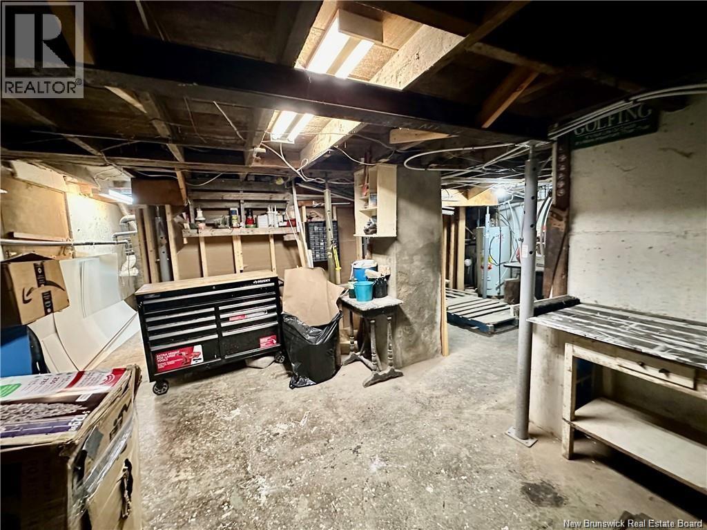 635 Main Street - 34