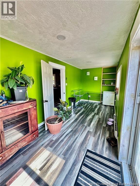 635 Main Street - 16