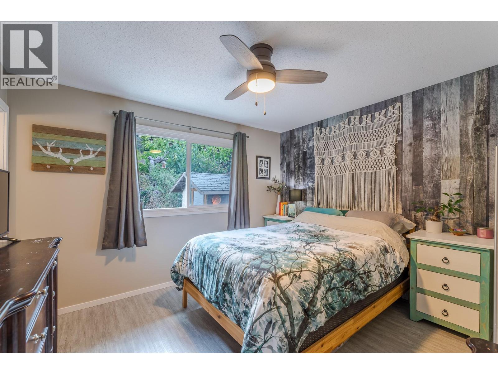  12620 Reynolds Avenue, Summerland