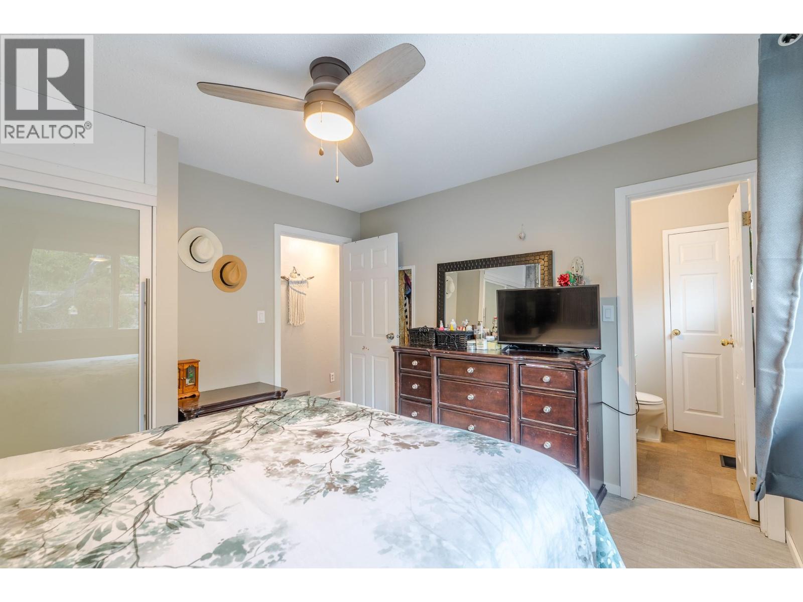  12620 Reynolds Avenue, Summerland