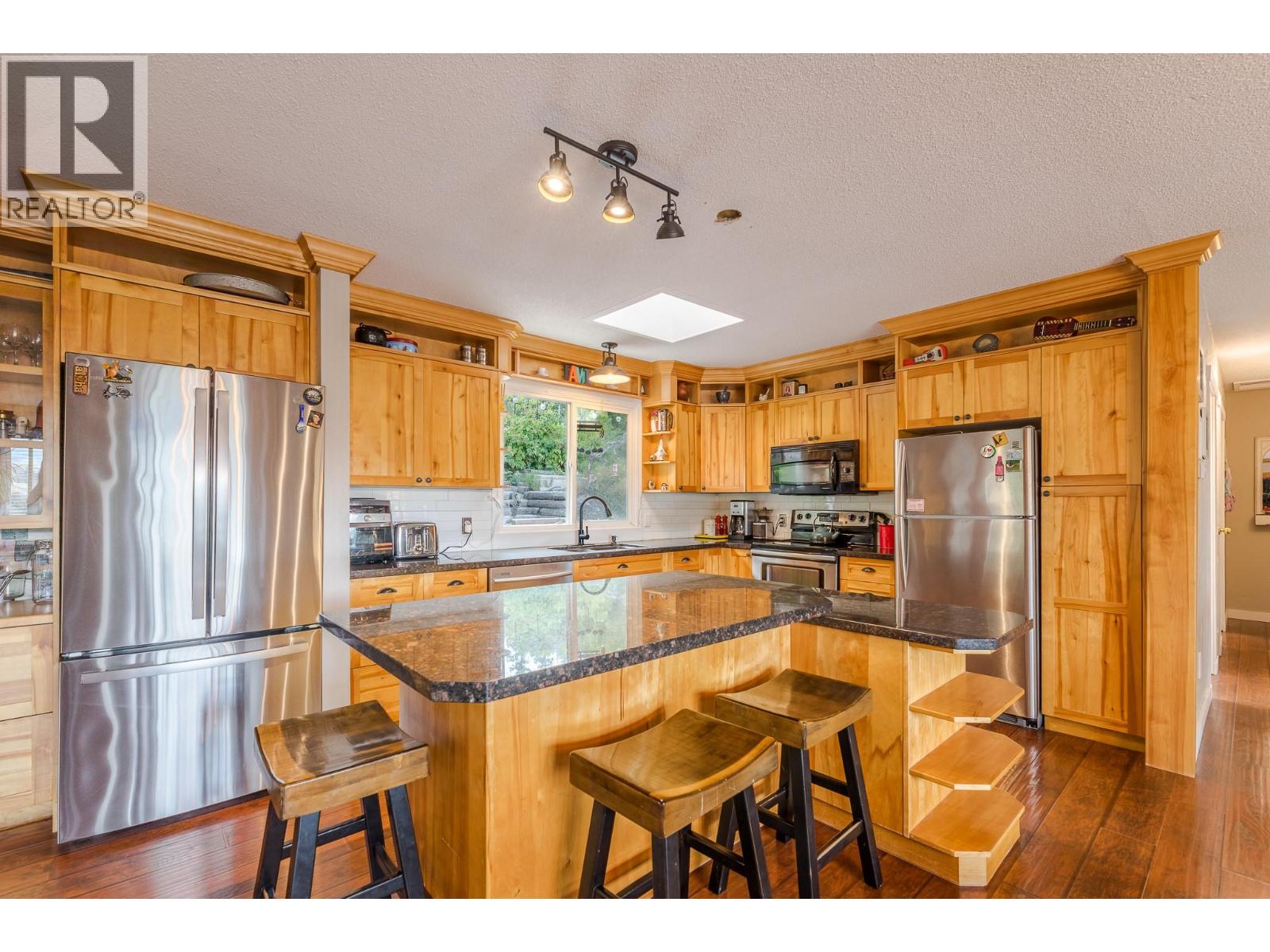  12620 Reynolds Avenue, Summerland