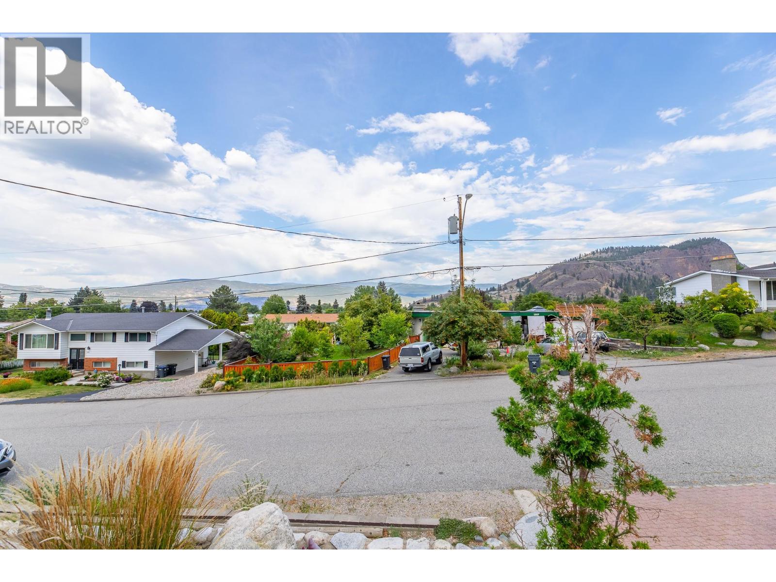  12620 Reynolds Avenue, Summerland