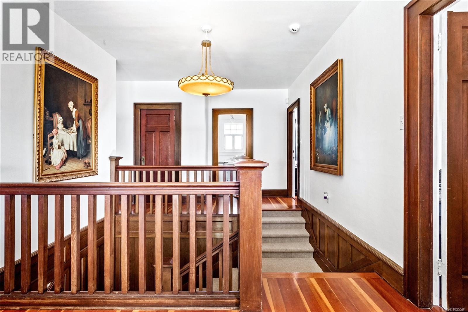  4423 Tyndall Avenue, Saanich