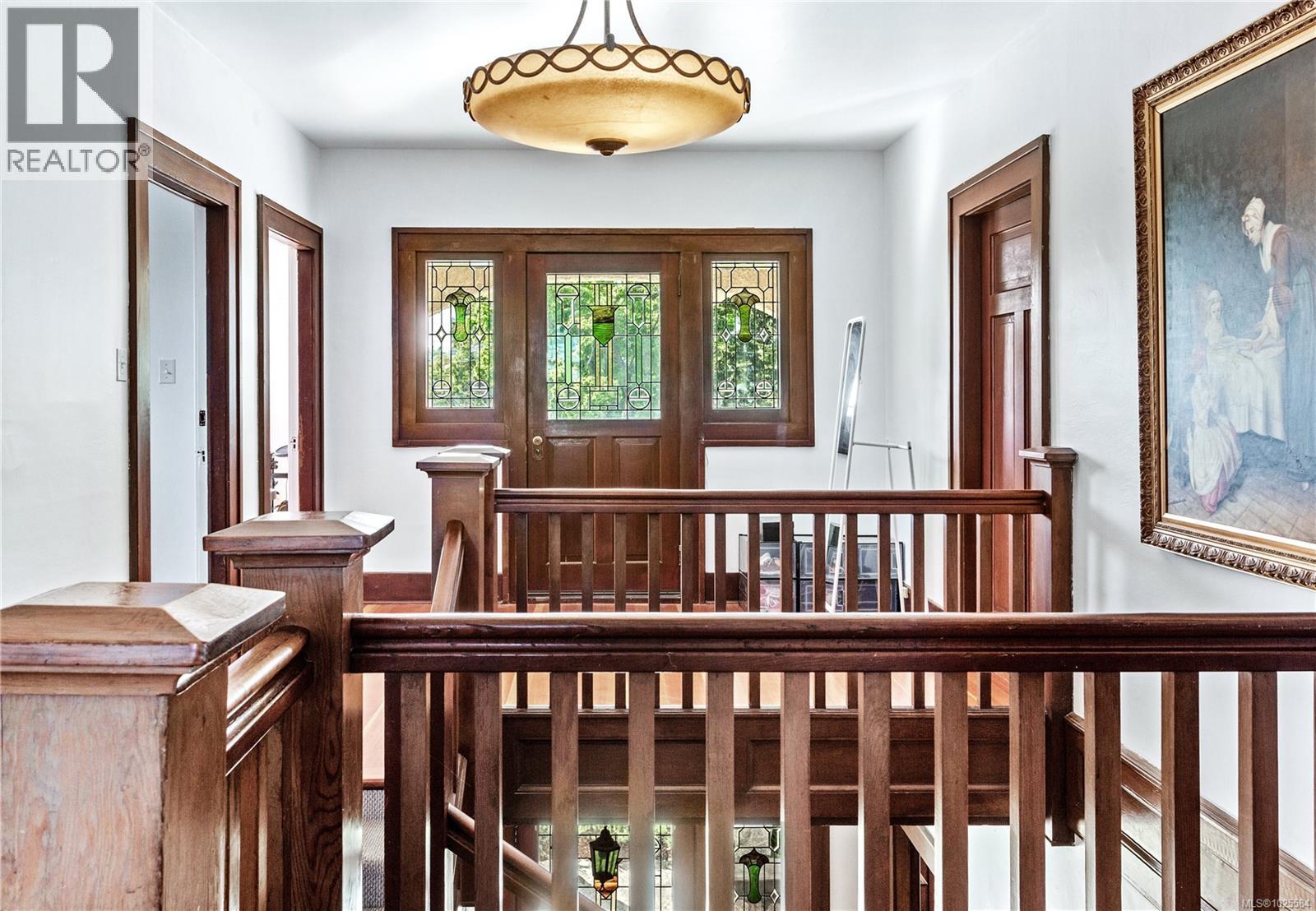  4423 Tyndall Avenue, Saanich