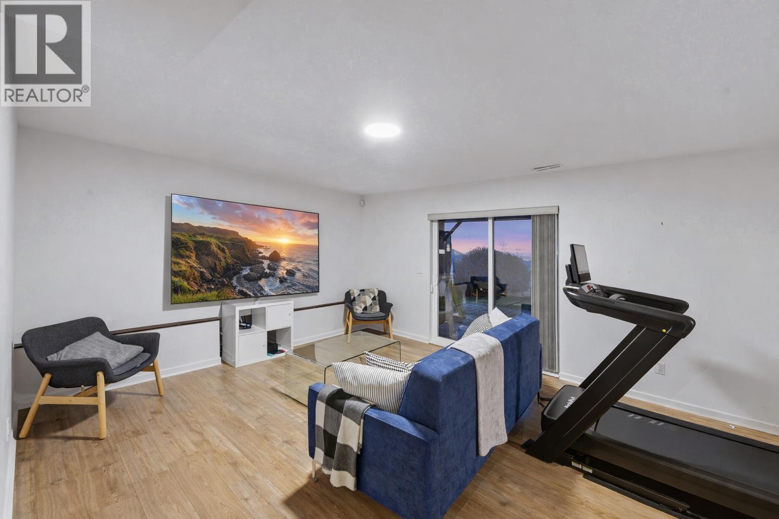 4 HICKORY DRIVE, Port Moody