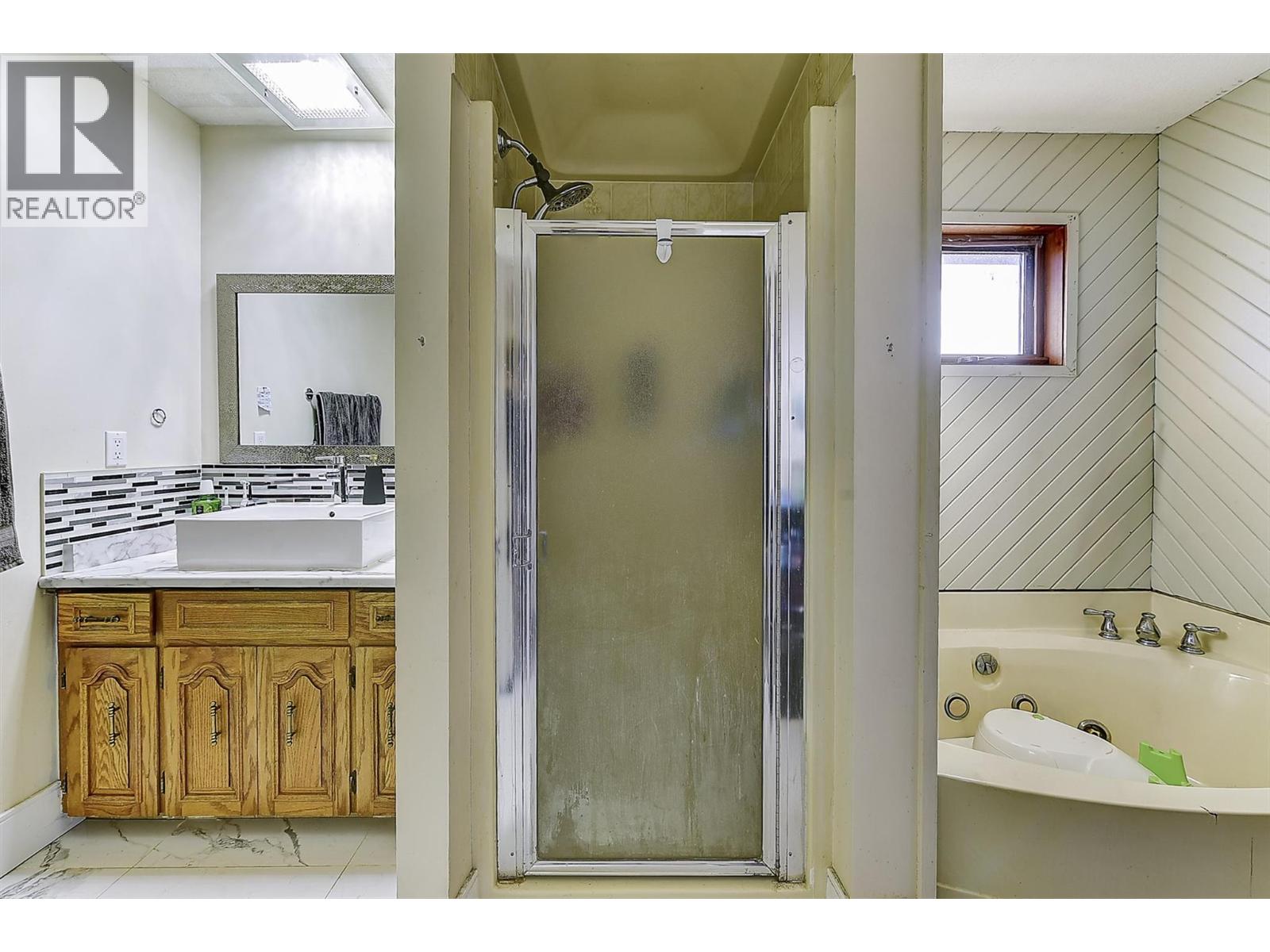 9810 Venables Drive, Coldstream