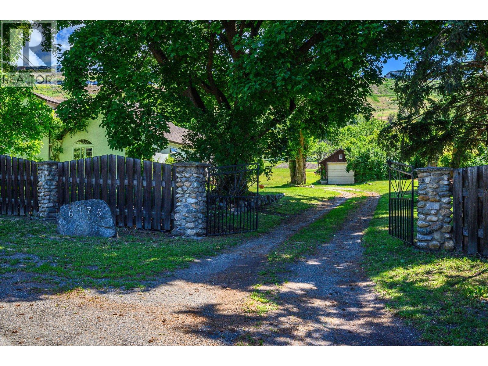 6775 L&A Road, Vernon