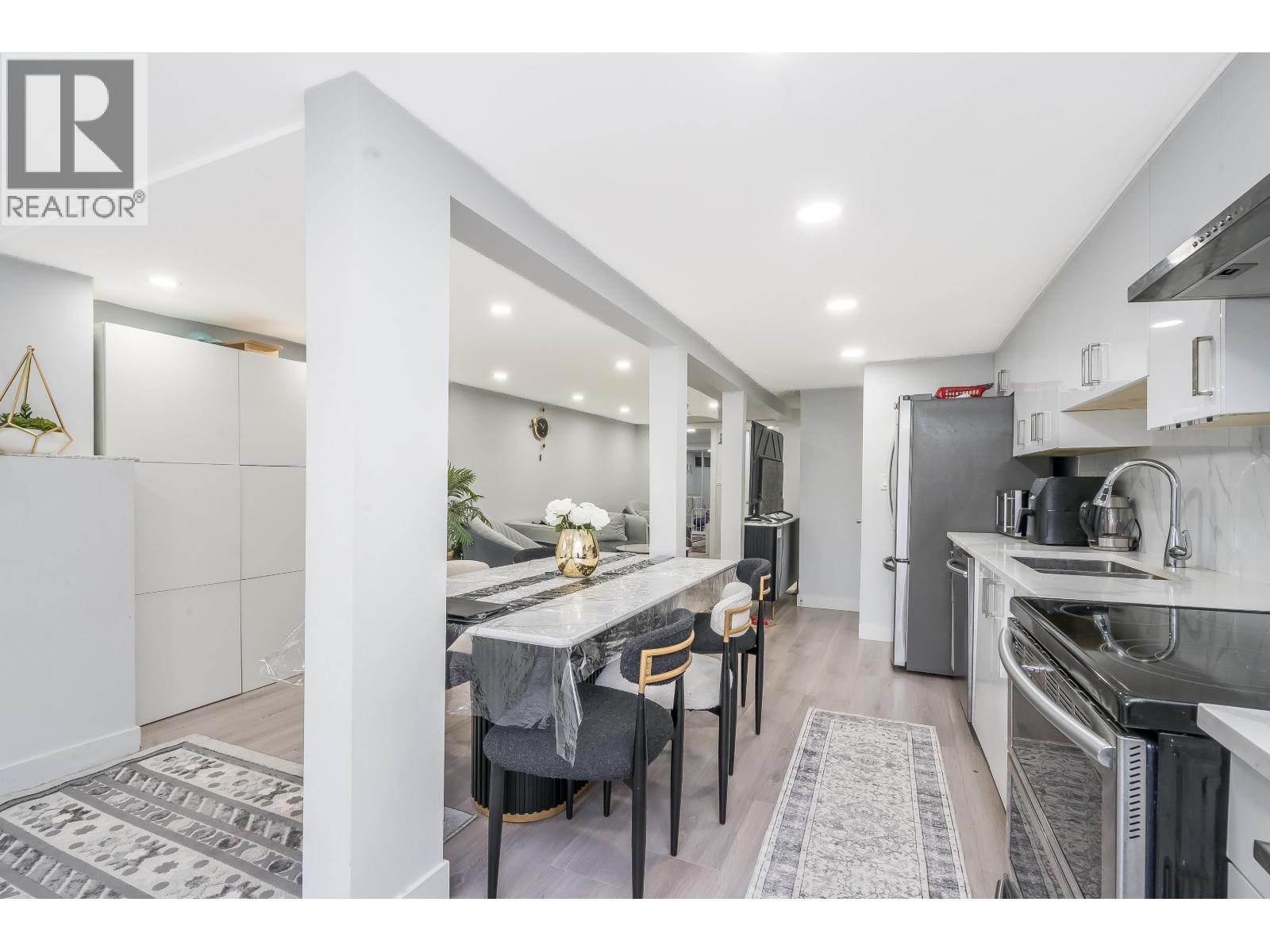 27601 104 AVENUE, Maple Ridge