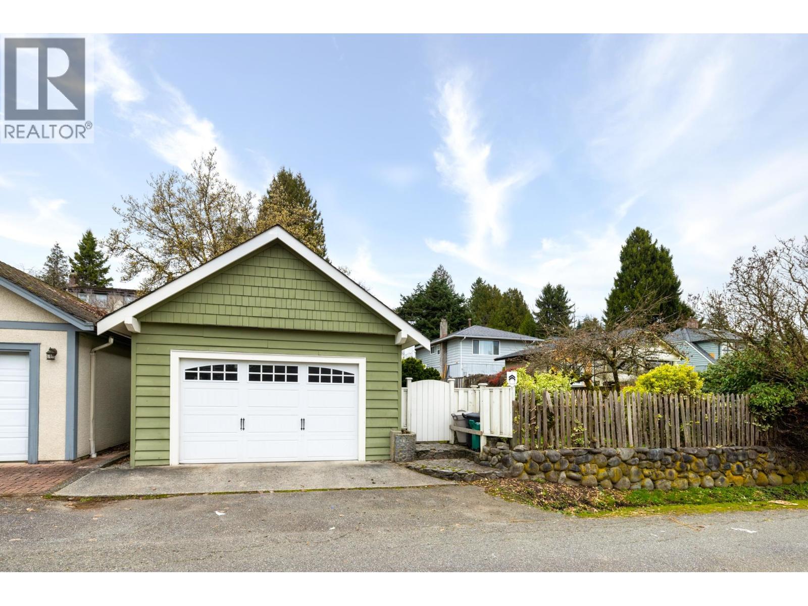1470 HAYWOOD AVENUE, West Vancouver