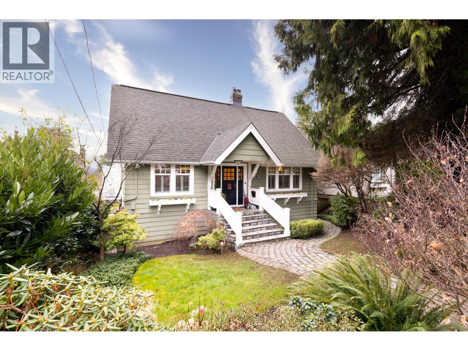 1470 HAYWOOD AVENUE, West Vancouver