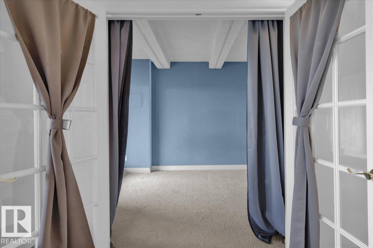 #1012 9918 101 ST NW, Edmonton