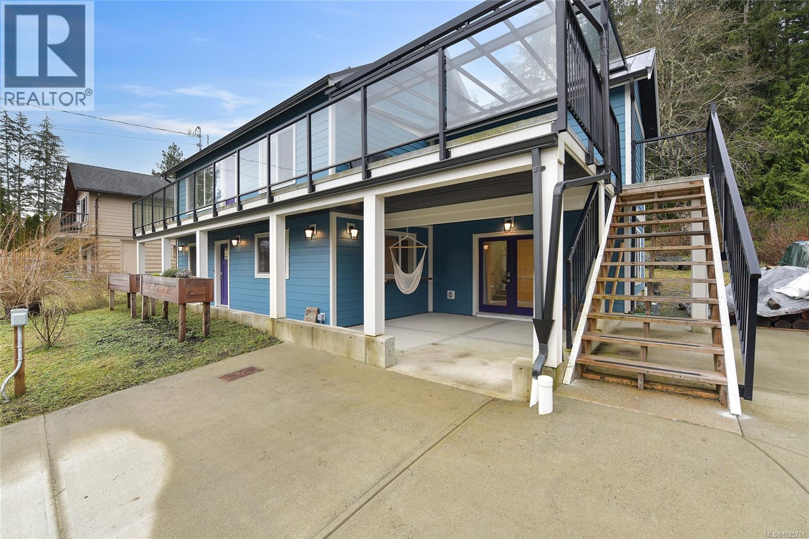 16995 Wickanninish Rd, Port Renfrew