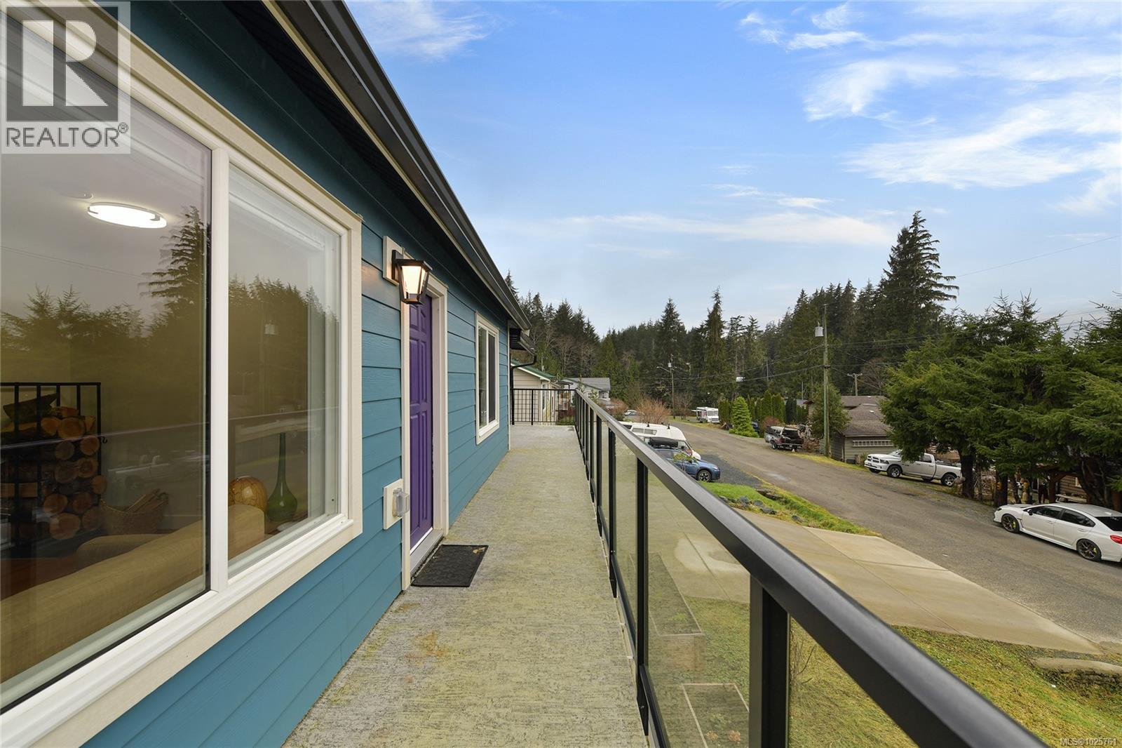 16995 Wickanninish Rd, Port Renfrew