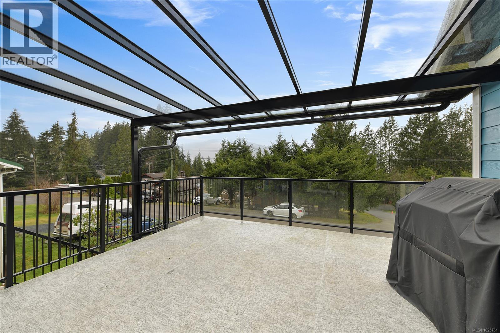 16995 Wickanninish Rd, Port Renfrew