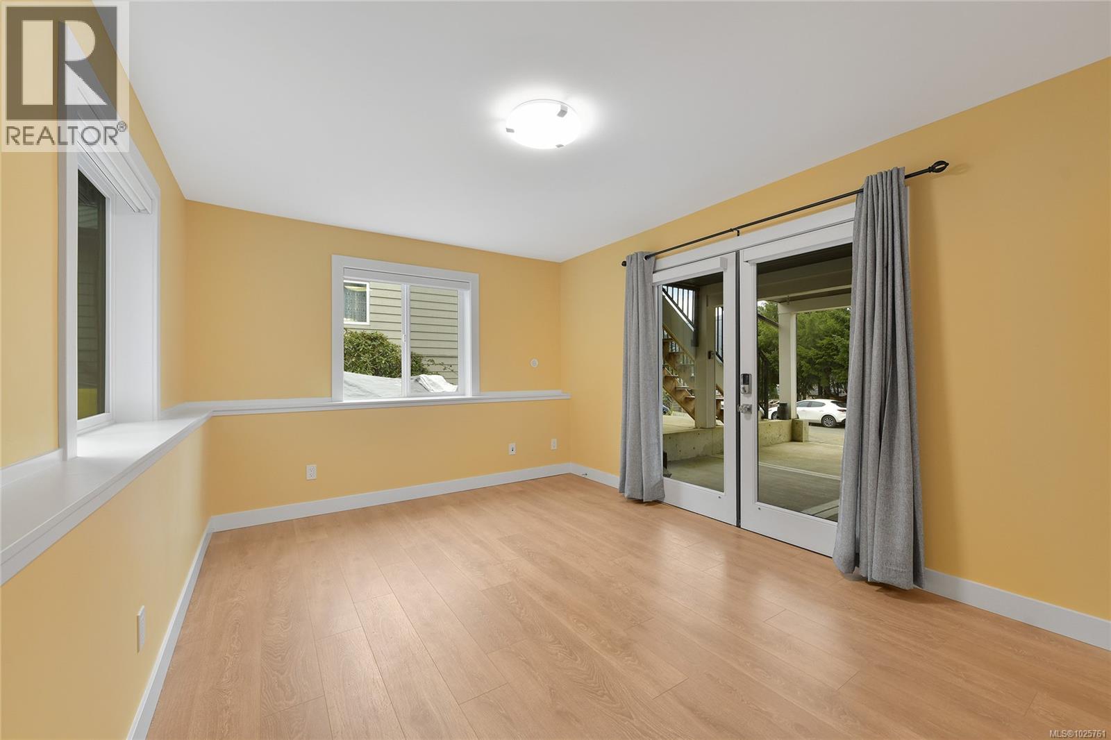 16995 Wickanninish Rd, Port Renfrew