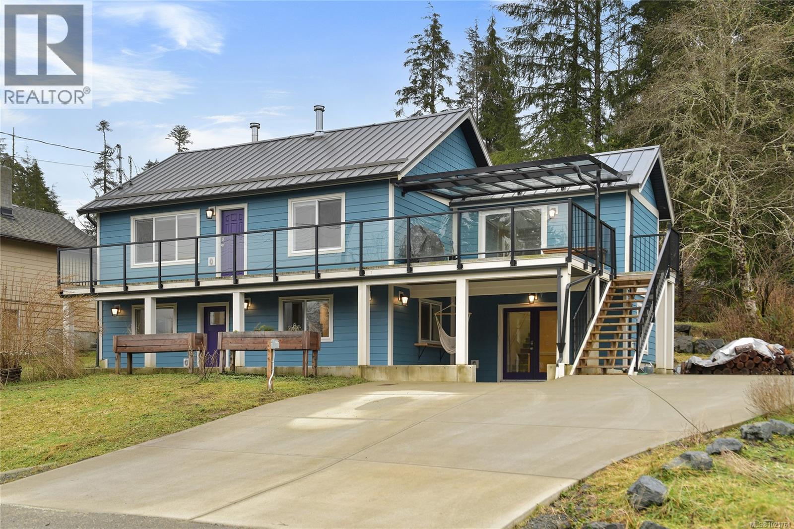 16995 Wickanninish Rd, Port Renfrew