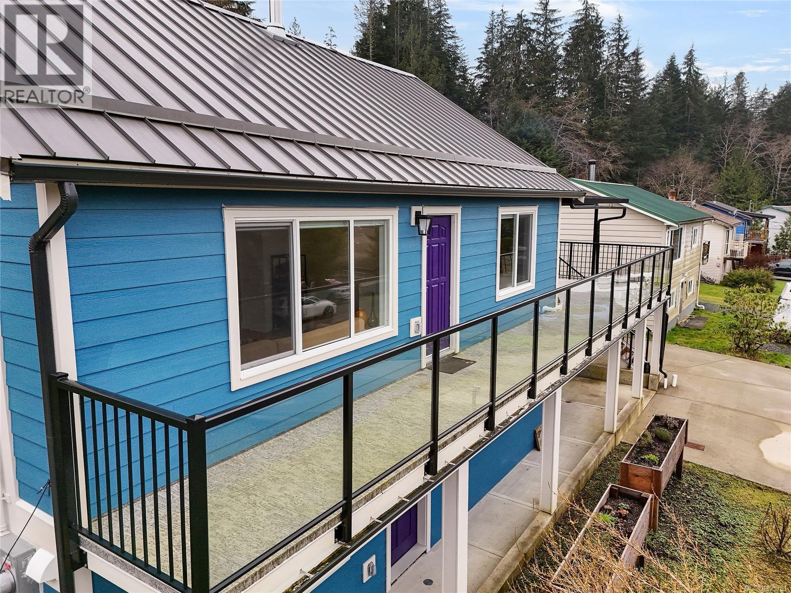 16995 Wickanninish Rd, Port Renfrew