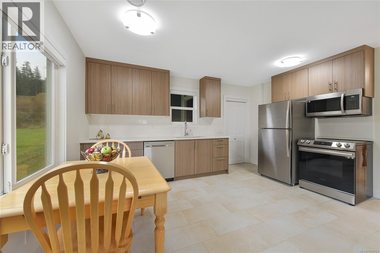 16995 Wickanninish Rd - 6