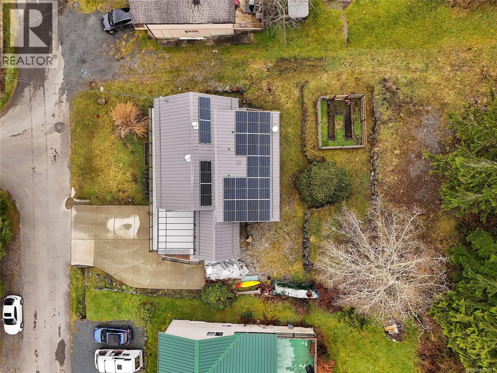 16995 Wickanninish Rd, Port Renfrew