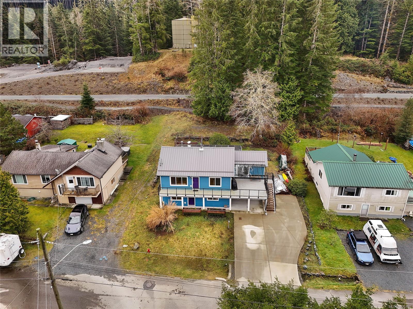 16995 Wickanninish Rd, Port Renfrew