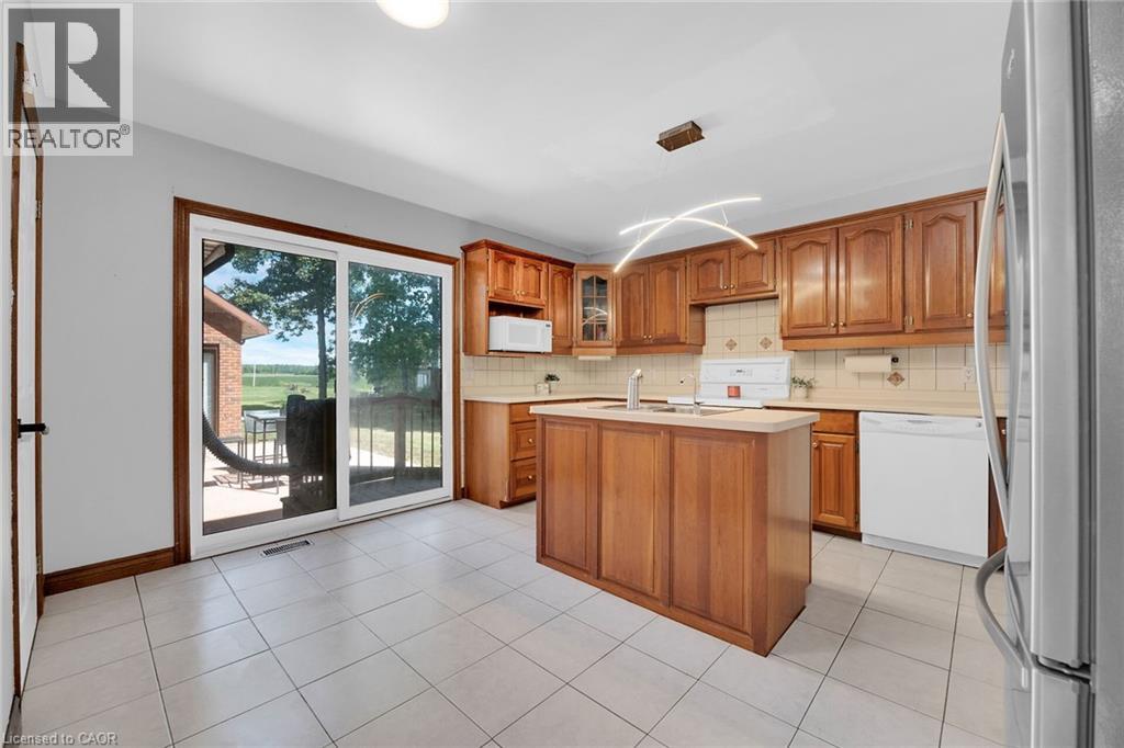9-bedroom home for sale at 188 FISHERVILLE Road, Selkirk ON · photo 27 of 51