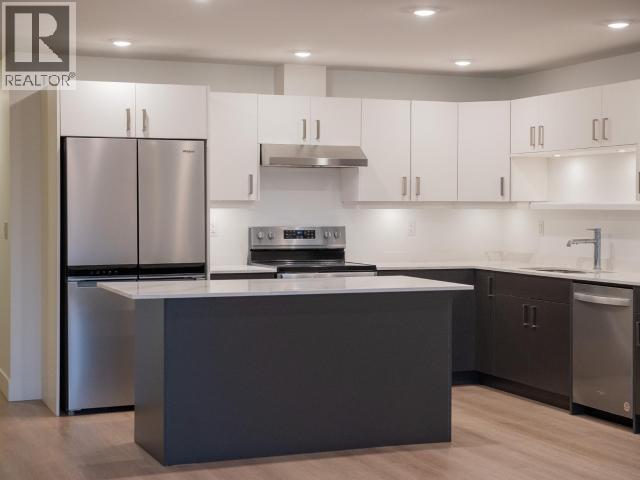 B2-6900 BURNABY STREET, Powell River