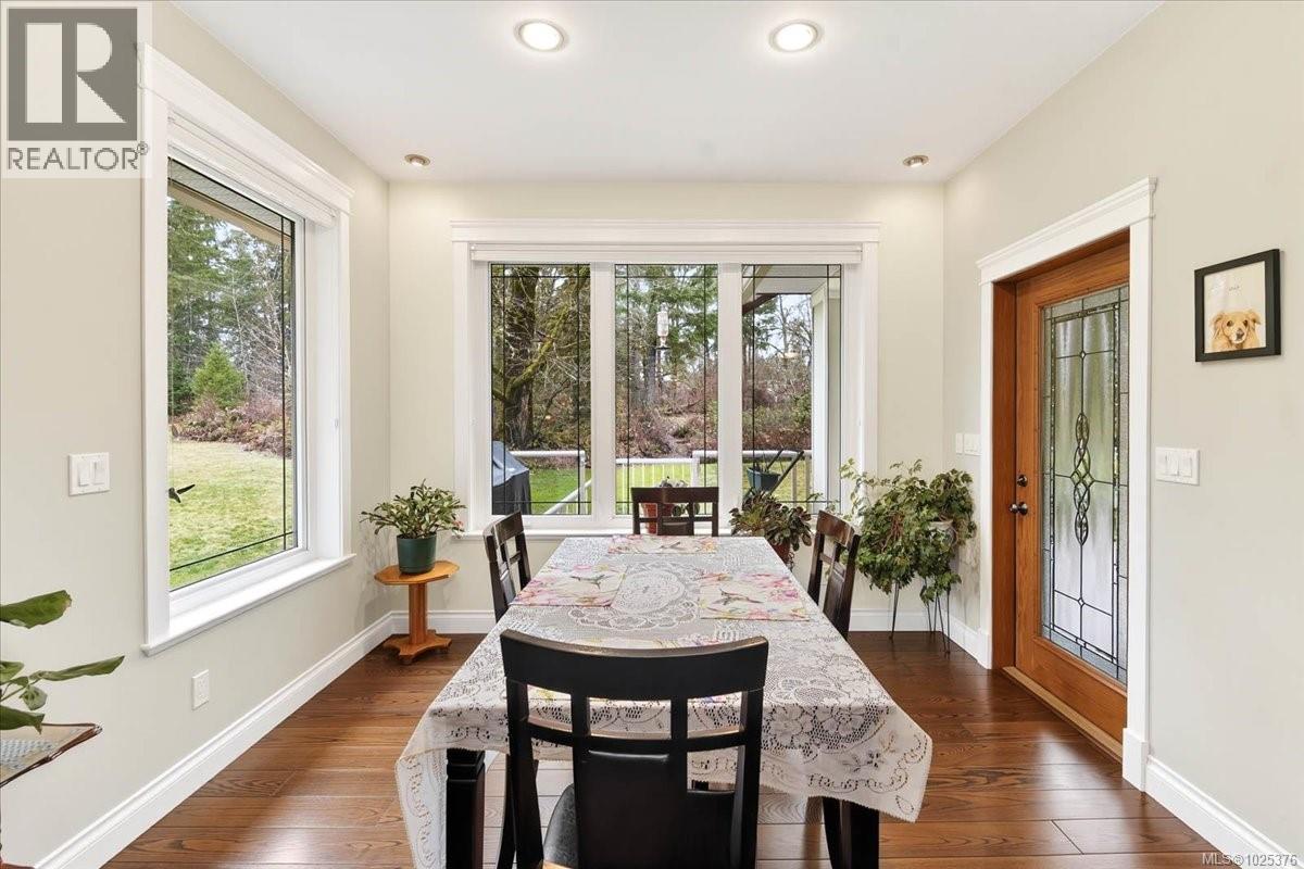 6325 Karen Pl, Port Alberni