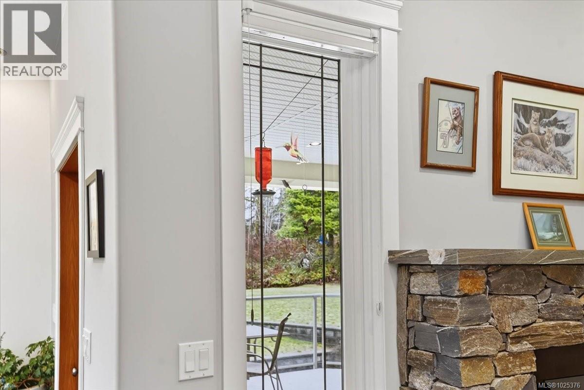 6325 Karen Pl, Port Alberni